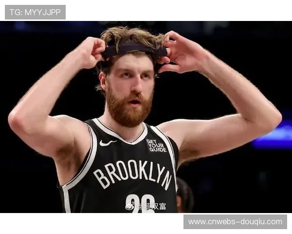 湖人双向合同蒂米首进轮换,伤病潮促机会 湖人双向合同蒂米首进轮换,伤病潮促机会